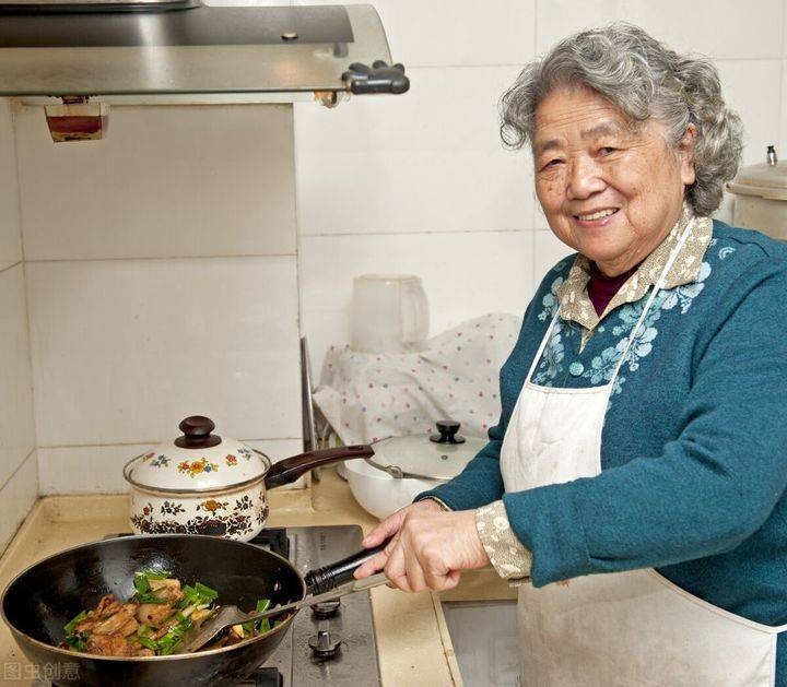 吃饭碗个人专用 7b2ff8d10bd344aa92b2cbc9c3b3bd44.jpeg