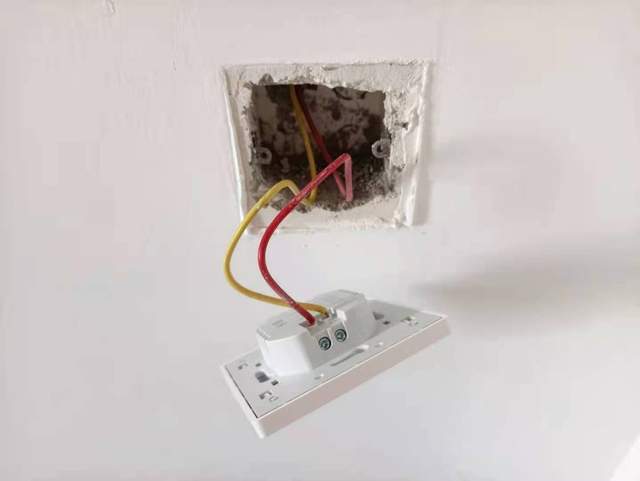 不换灯,也能智能控制,aqara智能墙壁开关e1妙啊!_设备