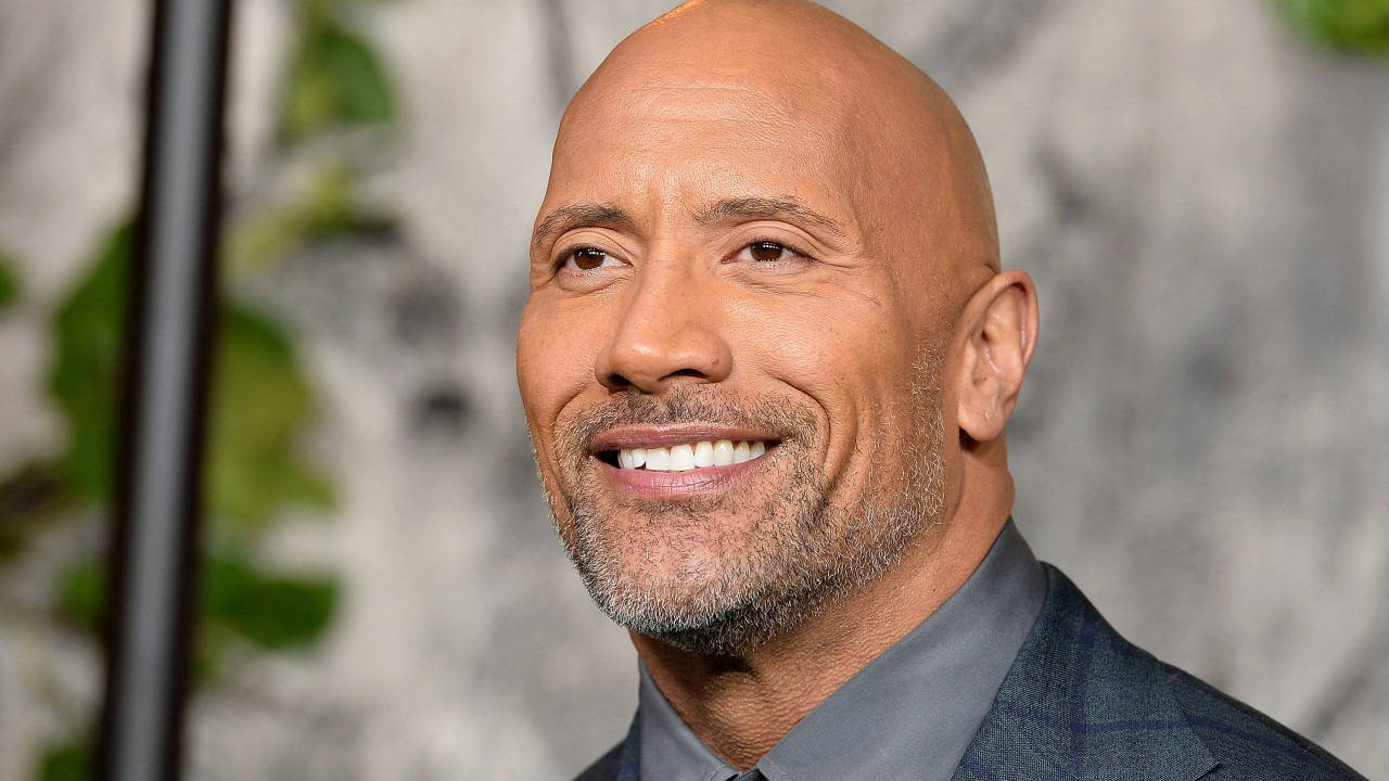 原创太阳消息:塔克盛赞布克,影星昔日承诺引热议,保罗回应赛程密集