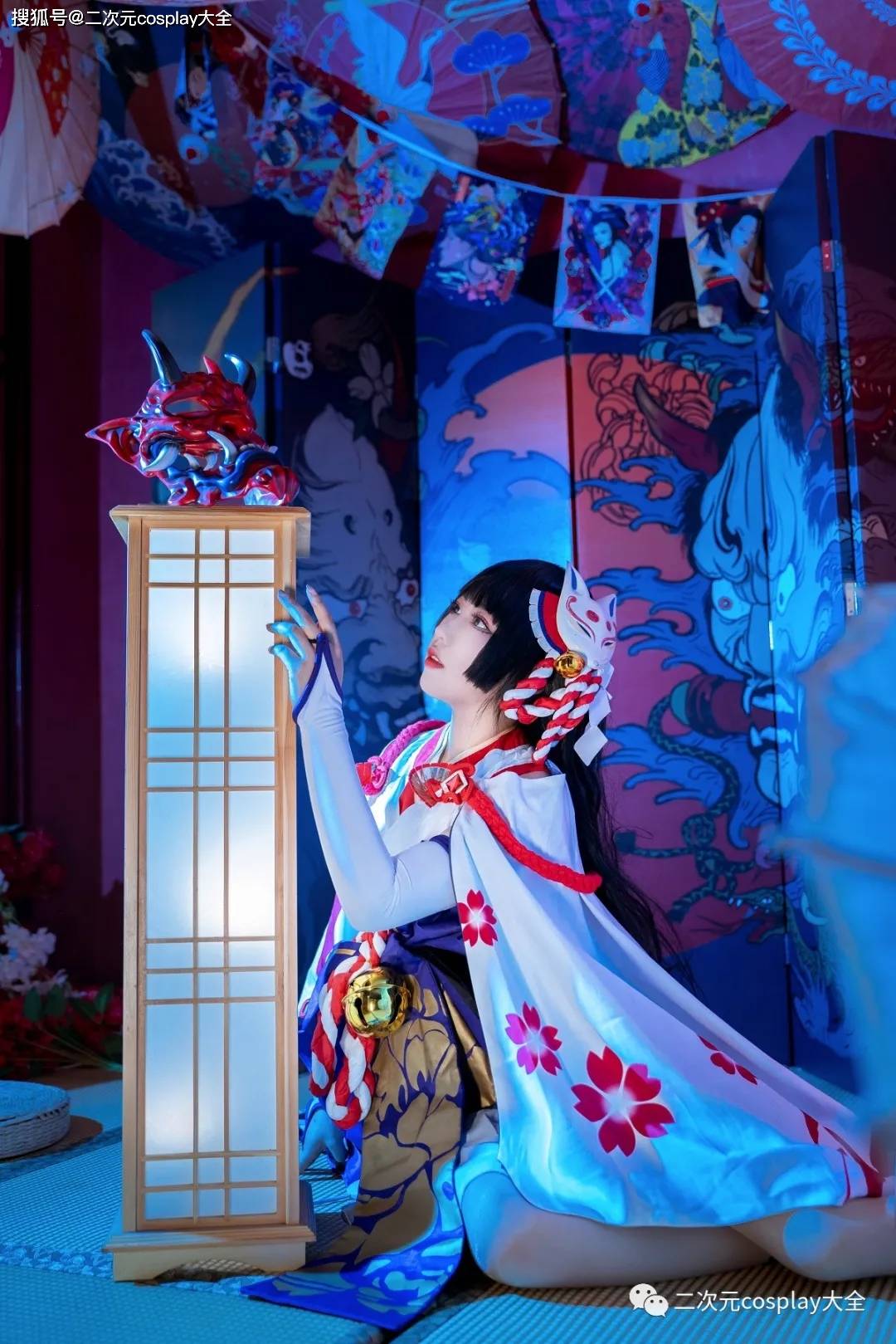 Yuwen|陰陽師雪女月見之櫻cos，場景與裝飾驚艷，舉止神態怡人！