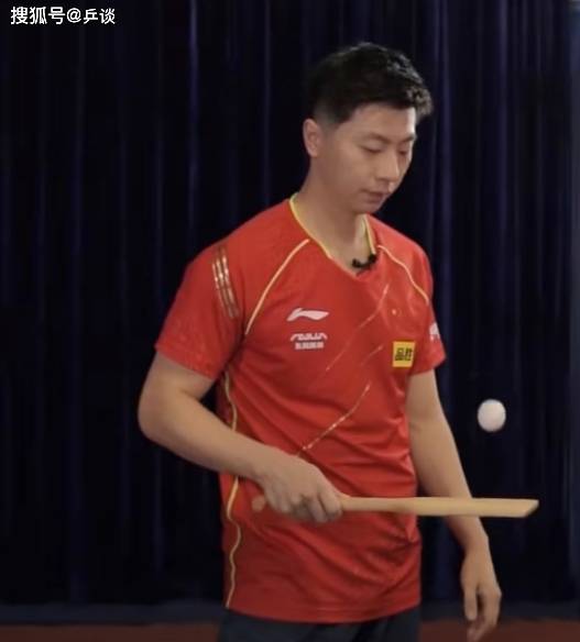 李晓霞王皓马龙刘诗雯等,诸多大佬颠球秀神技_王楠