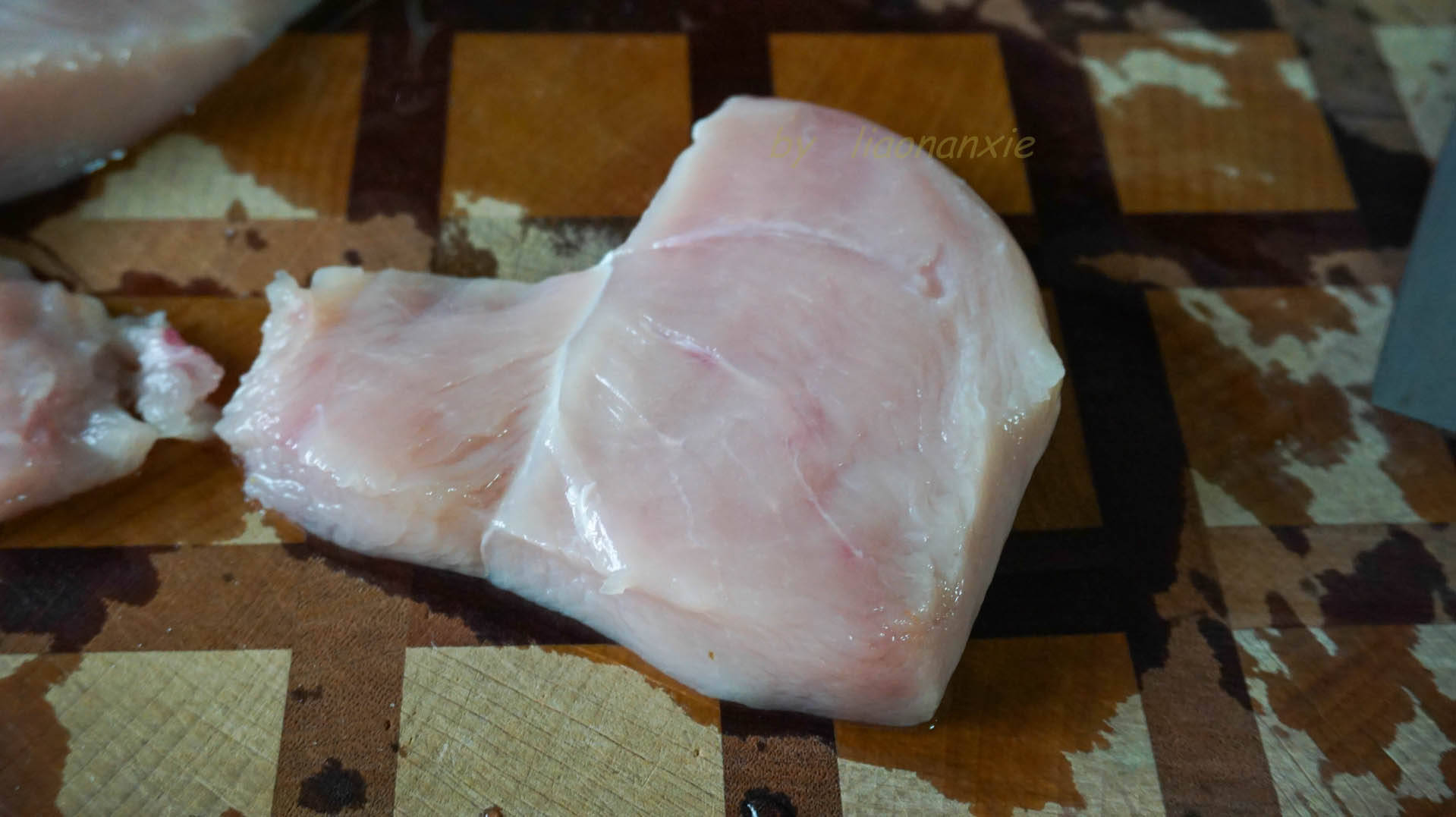 时间|15分钟做好早餐，有烤肉有手抓饼，女儿吃得可香了