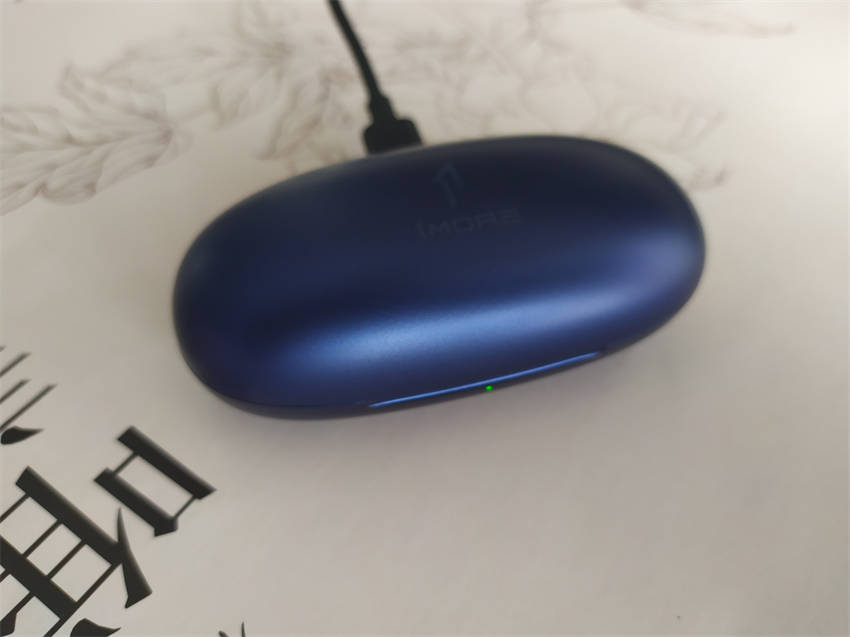 指示灯|市面上降噪耳机那么多，我为什么选择了它？