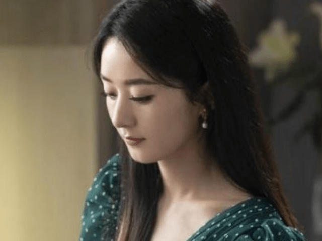 因为|同是遭网络暴力，赵丽颖杨迪待遇却大不相同，人缘好坏一目了然？