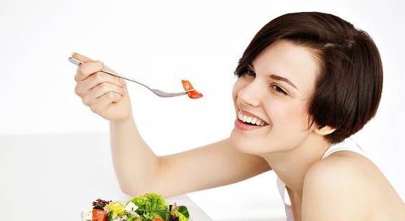 蔬菜|热量堪比“喝油”的四种零食,多数人可能爱不释手