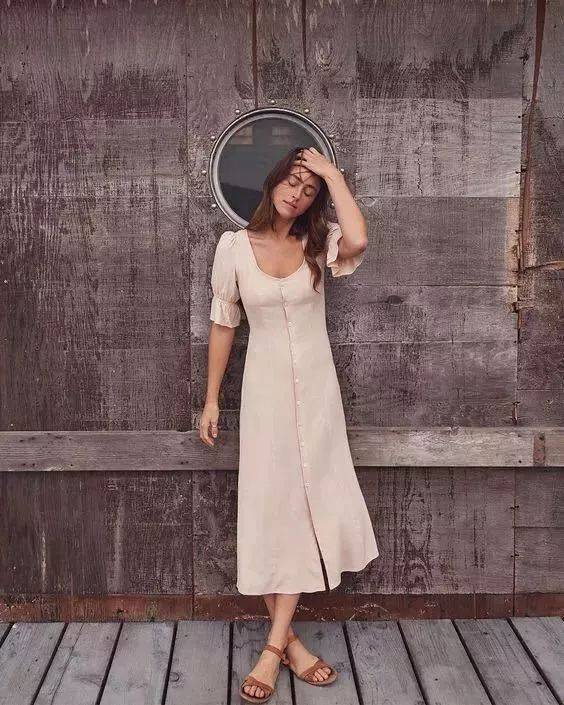 仙女|别再穿高跟鞋了，穿仙女裙＋平底鞋的你，时髦炸！