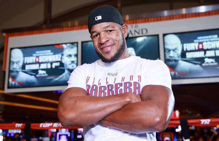 原创老将巴雷拉,希望通过战胜拉米雷斯来获得挑战世界拳王的机会