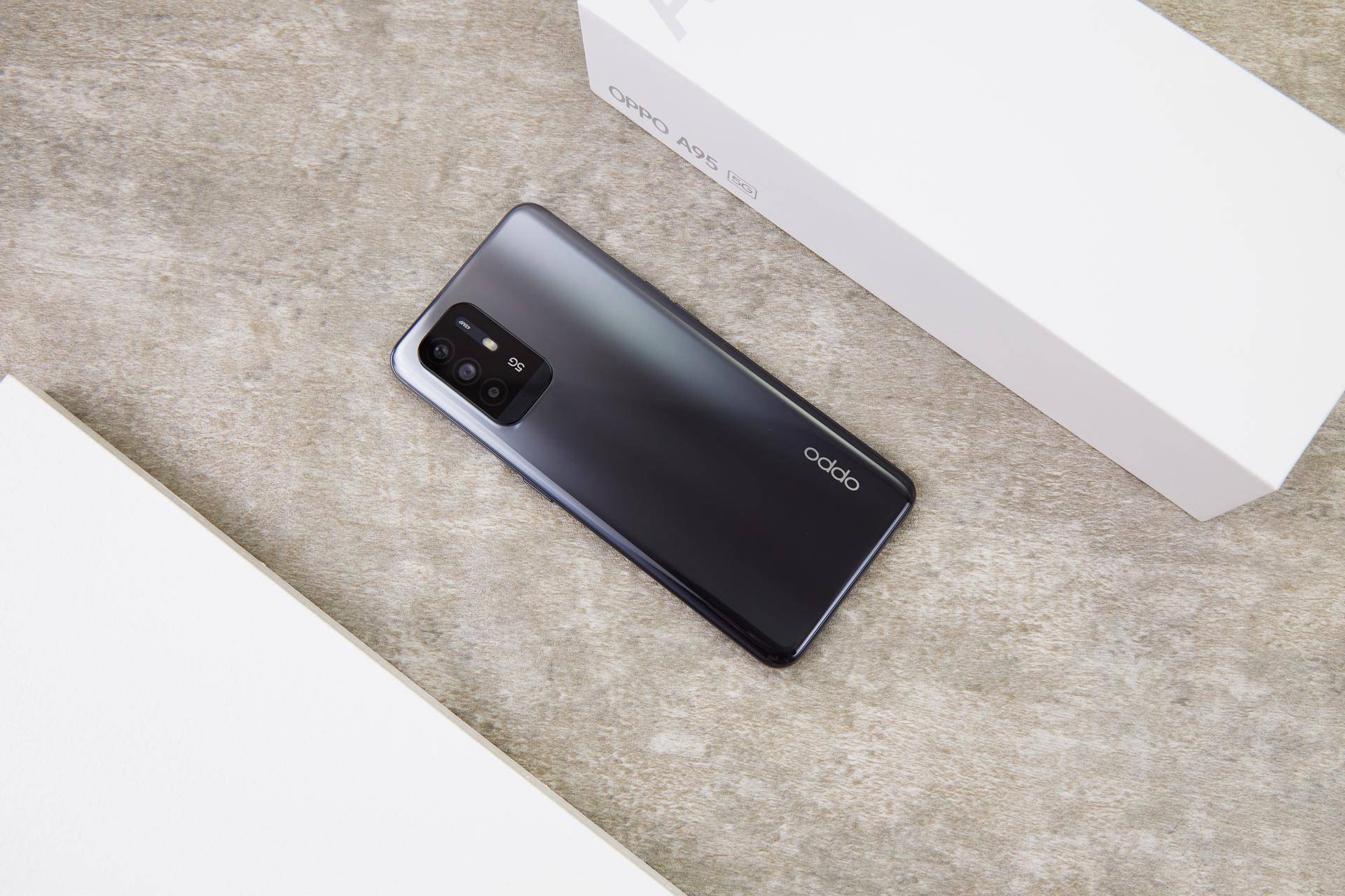 vivo y53s话说,vivo y系列的处境真就和oppo a系列差不多了,而且相较