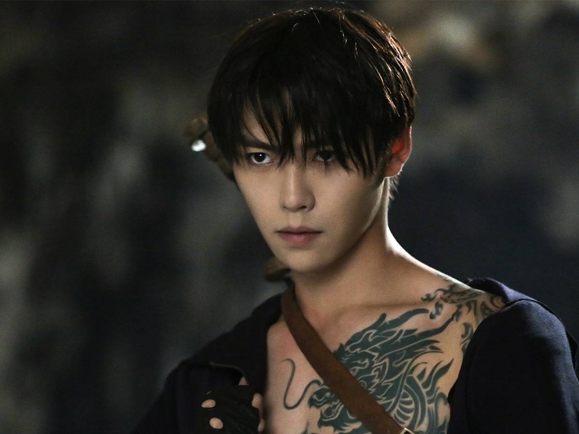 吴邪恰到好处,张起灵被质疑,该剧讲了什么?