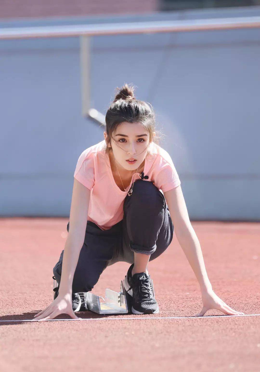 官宣|又一个新疆妹子美出圈，可还没出道就凉了一半……