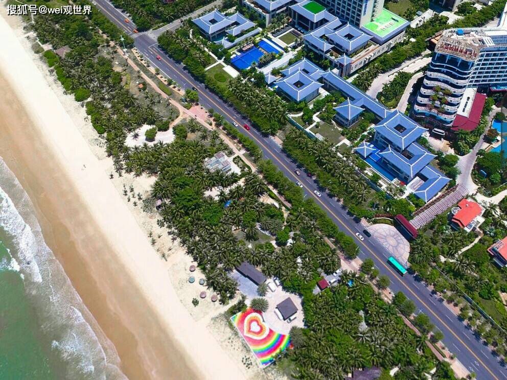 半岛体育app太美了！如梦如幻的海南旅游公路(图2)