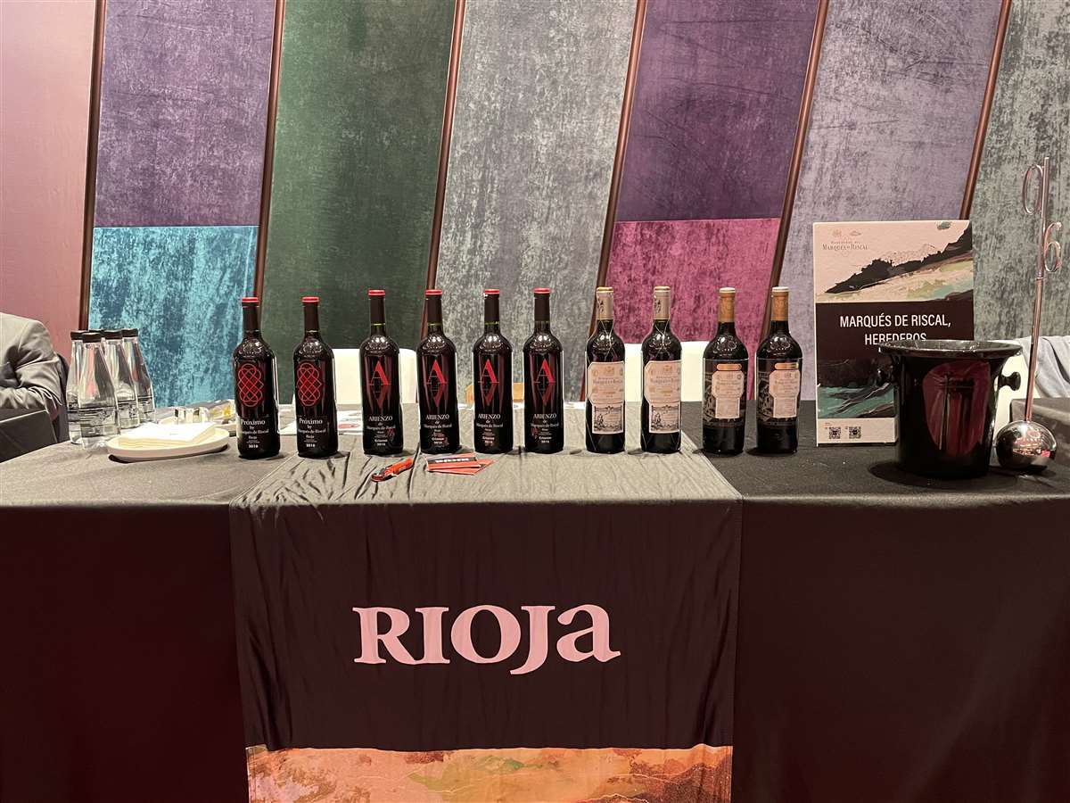 里奥哈|澳大利亚“让出”机会,西班牙葡萄酒“出口中国”抢占市场