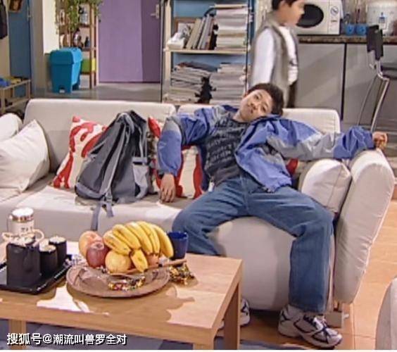 属性|掌握多种穿搭方式甚至还会remake，刘星才是真正的潮流启蒙老师？