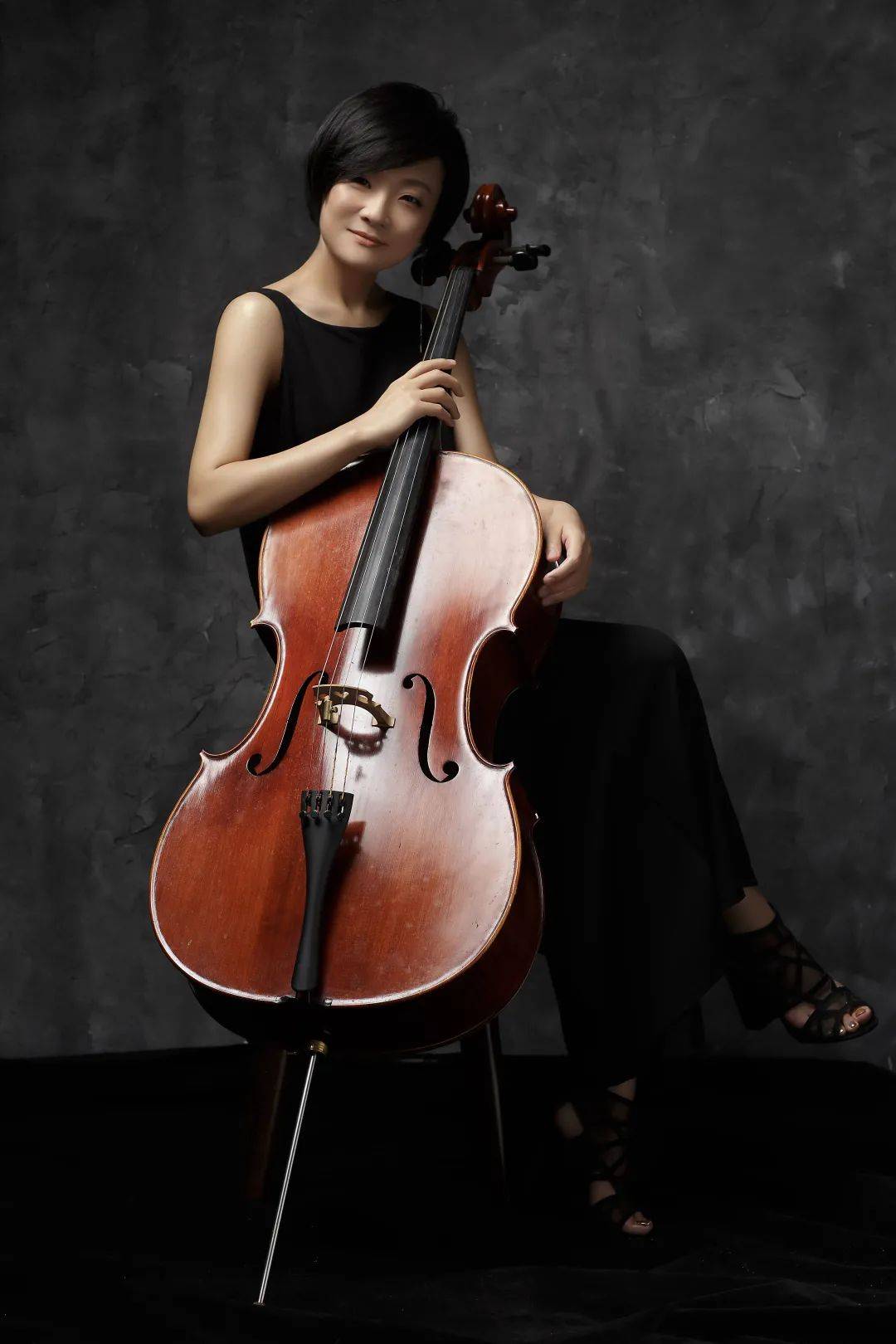 王美婷（青年大提琴演奏家）中国音乐网百科 - 个人百科 - 中国音乐网
