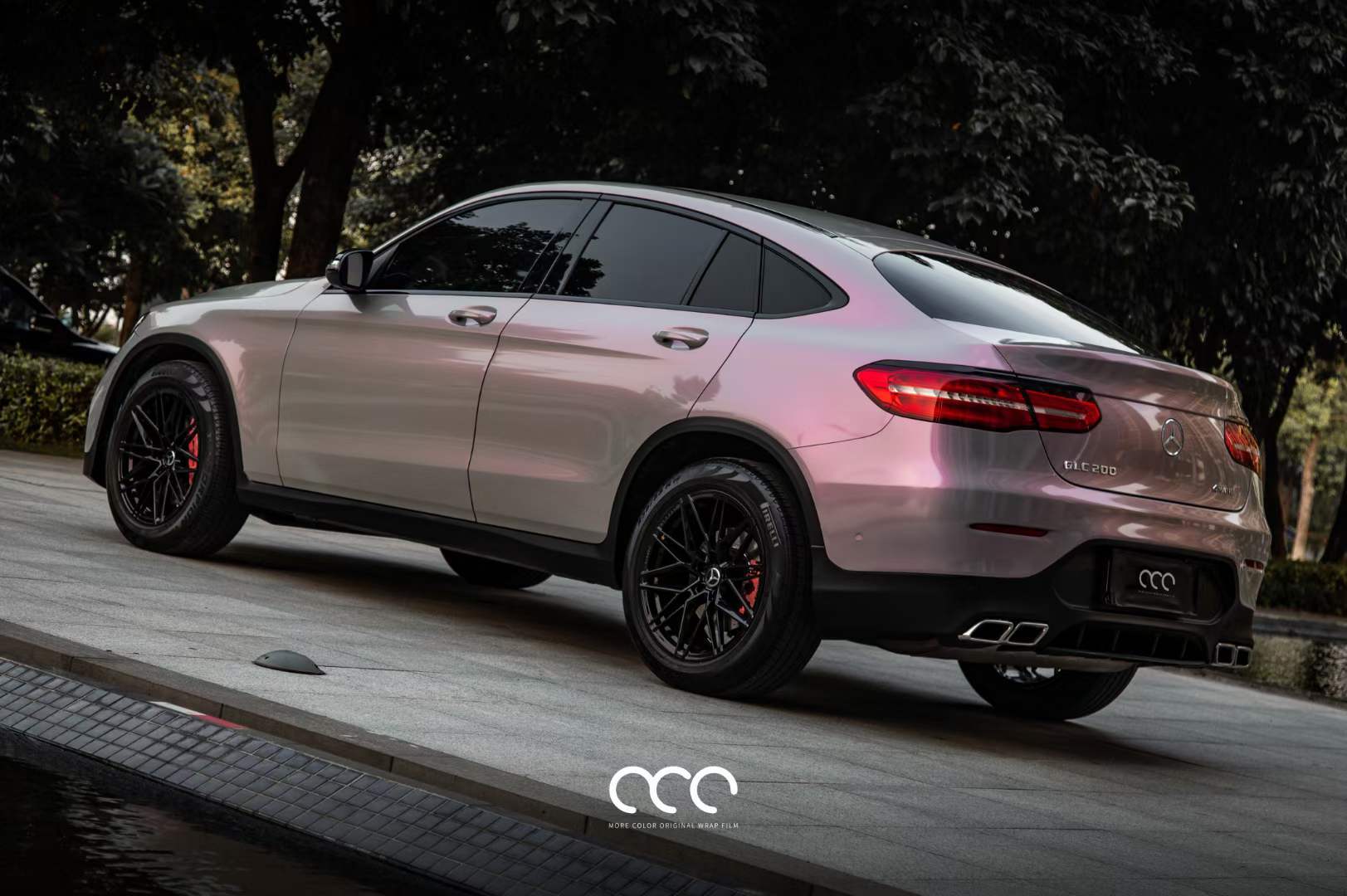 奔驰glc200贴膜mcwrap漫彩改色膜梦幻灰