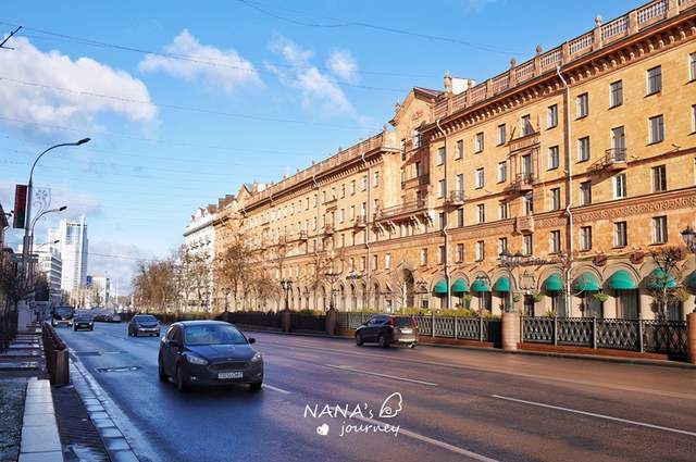 白俄罗斯首都明斯克，街景优雅如欧洲，特色民族手工艺品汇集