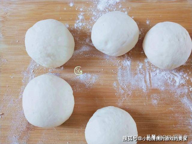 凉水|夏季早餐这样做,皮薄馅大,美味解馋,营养足,做一次吃三天