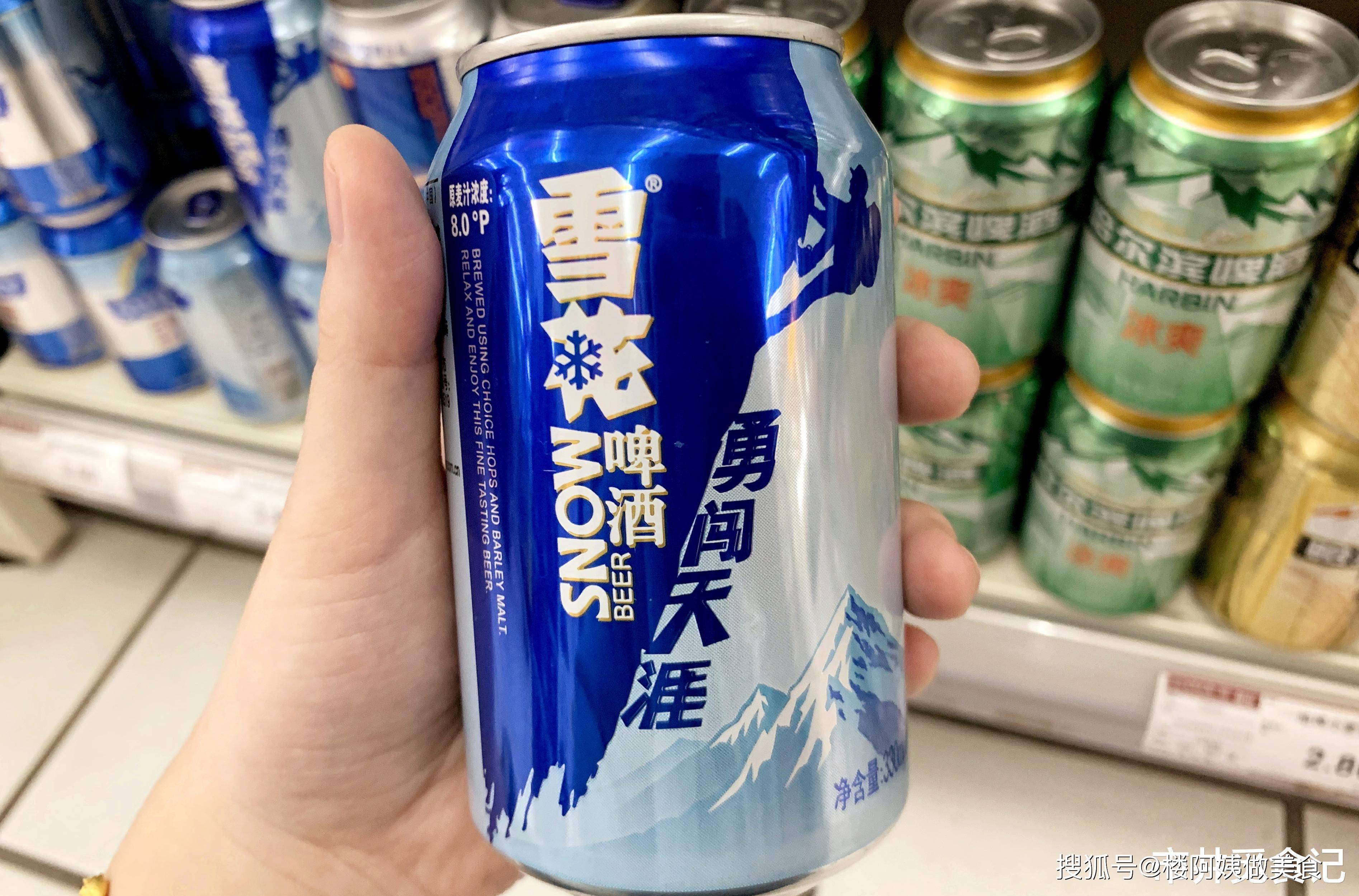 超市买啤酒,8种用料扎实,喝着顺口的好啤酒,过年买几箱慢慢喝