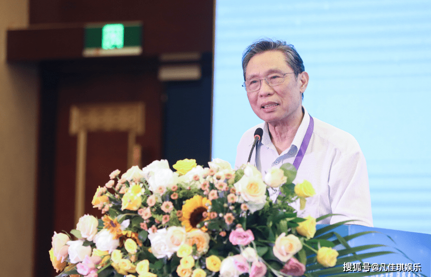 张涵予|《中国医生》获钟南山力挺！张涵予镜头全场泪崩！真实还原金银潭