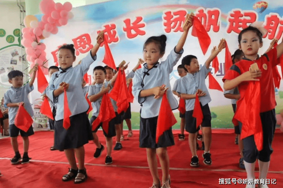 范畴|幼儿园是否纳入义务教育？教育部给出回复，私立幼儿园陷入尴尬