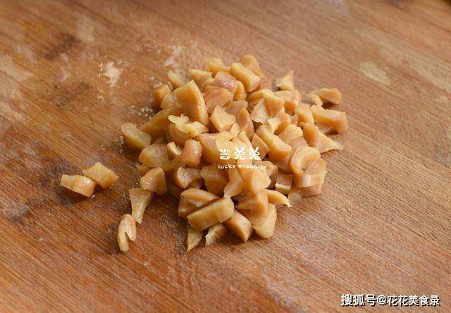 家乡|早餐还是吃点素菜,家乡特产炒小青菜,搭配白米粥,好吃还养胃