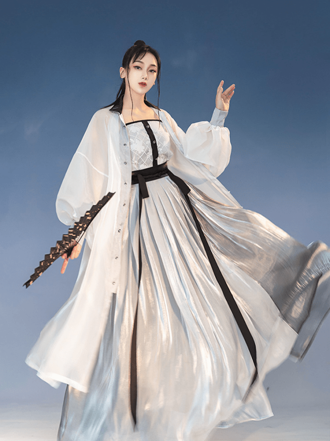 颜色|汉服太中规中矩？这些个性化汉服是不是你的心头好呢？