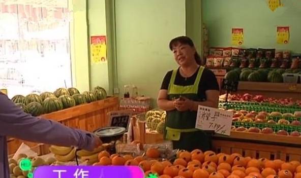 果业|母亲给2岁孩子买零食，吃到一半发现里面有异物，母亲：太恶心了