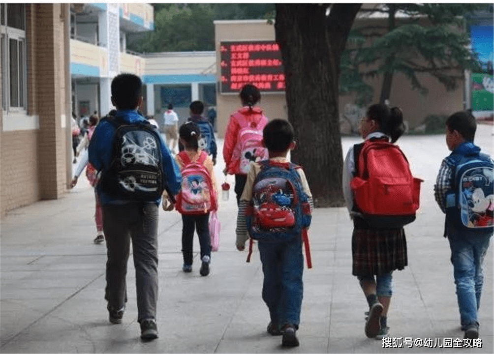 家长|公办幼儿园新生入园靠“抢号”，家长发愁，园长：你可以选择不读