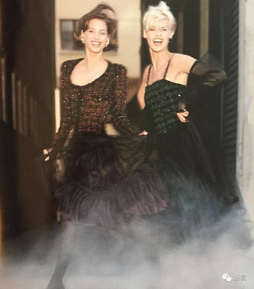 设计|这叫丑？我来告诉你她有多绝！