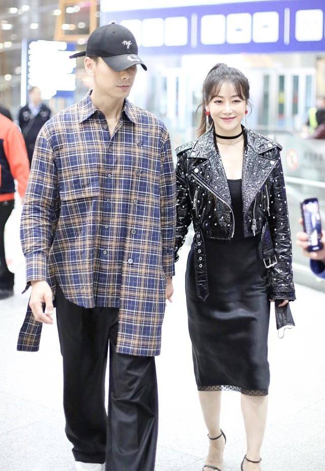 老公|陈紫函就算和小9岁老公并肩，感觉也并没啥年龄差，就像妹妹一样