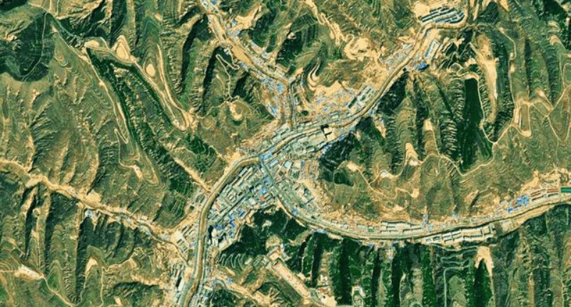 卫星看图甘肃庆阳华池县人口仅136万却藏有86亿吨石油