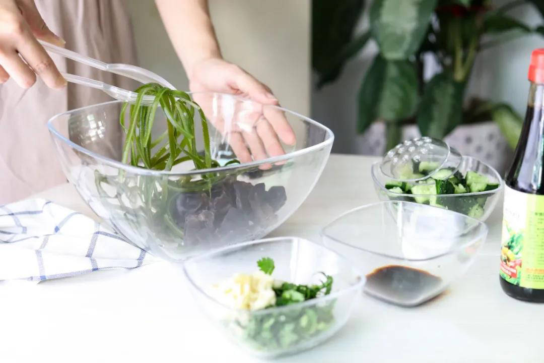 生活|时尚轻食/ 探索美味沙拉碗的奥秘