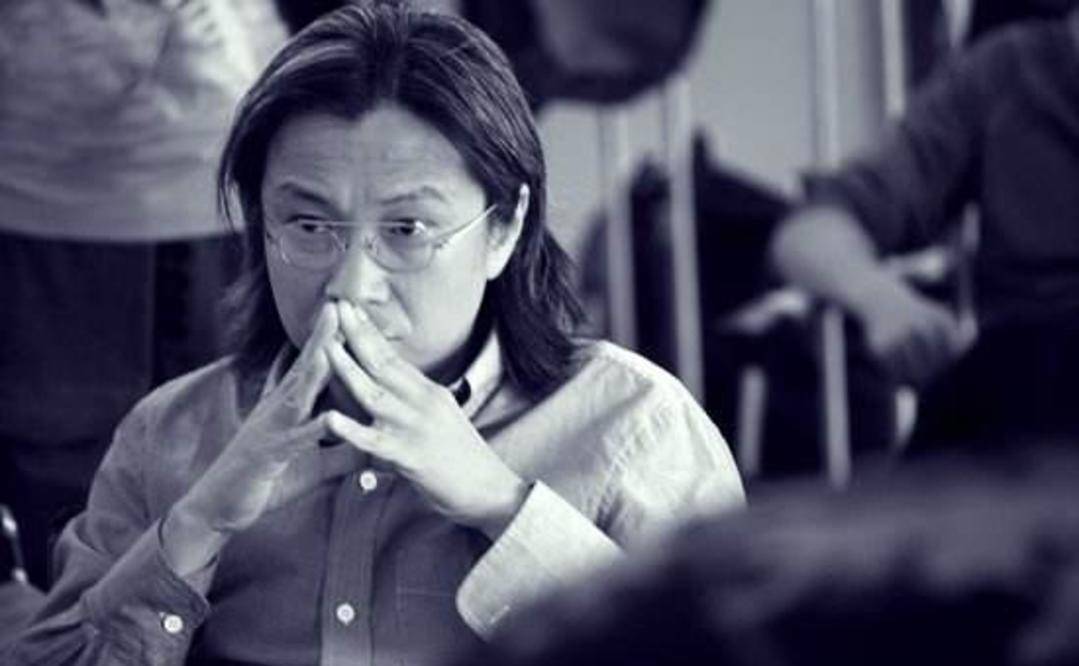 父亲|让张曼玉封神曾志伟成影帝的陈可辛，《夺冠》能让黄渤巩俐封神吗