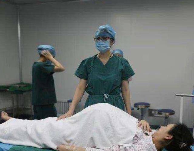 出生率|金灿荣教授：生俩娃高考加分20分，生仨娃加50分，你会生吗？