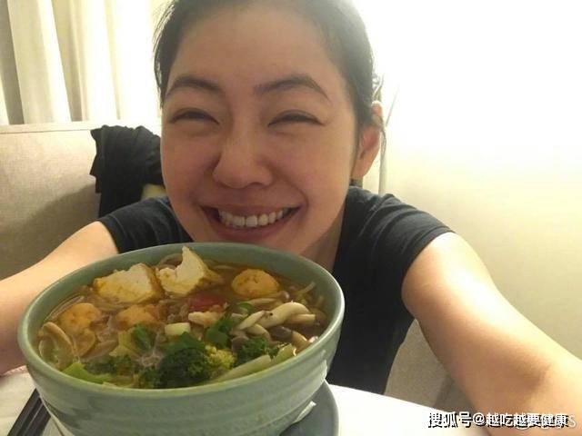 因为|43岁小S身材真好!曾一个月减5.5kg,今大方公开减脂餐单