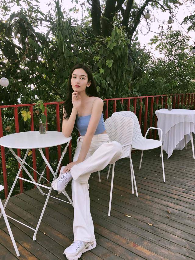 茉莉|《摩天大楼》李茉莉太美了！现实中张柏嘉颜高会穿，妥妥气质女神