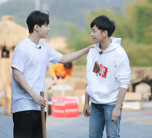 原班人马|爷青回!5哈被曝原班人马回归,《向往的生活》默契兄弟或加盟