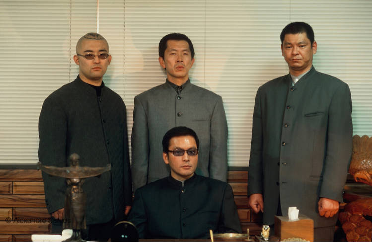 的资产,在日本朋友的介绍下,他开始与日本五大地产巨头之一熊谷组合作