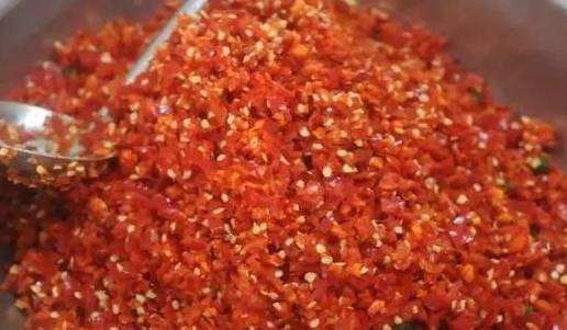 怎样晒干辣椒不容易坏 96e3602a03cd459888a79af18f16cfd0.jpeg