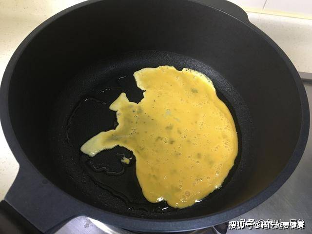 压力锅|天冷孩子就馋这早餐，清爽咸香鲜美，十分钟就光盘，天天吃不腻