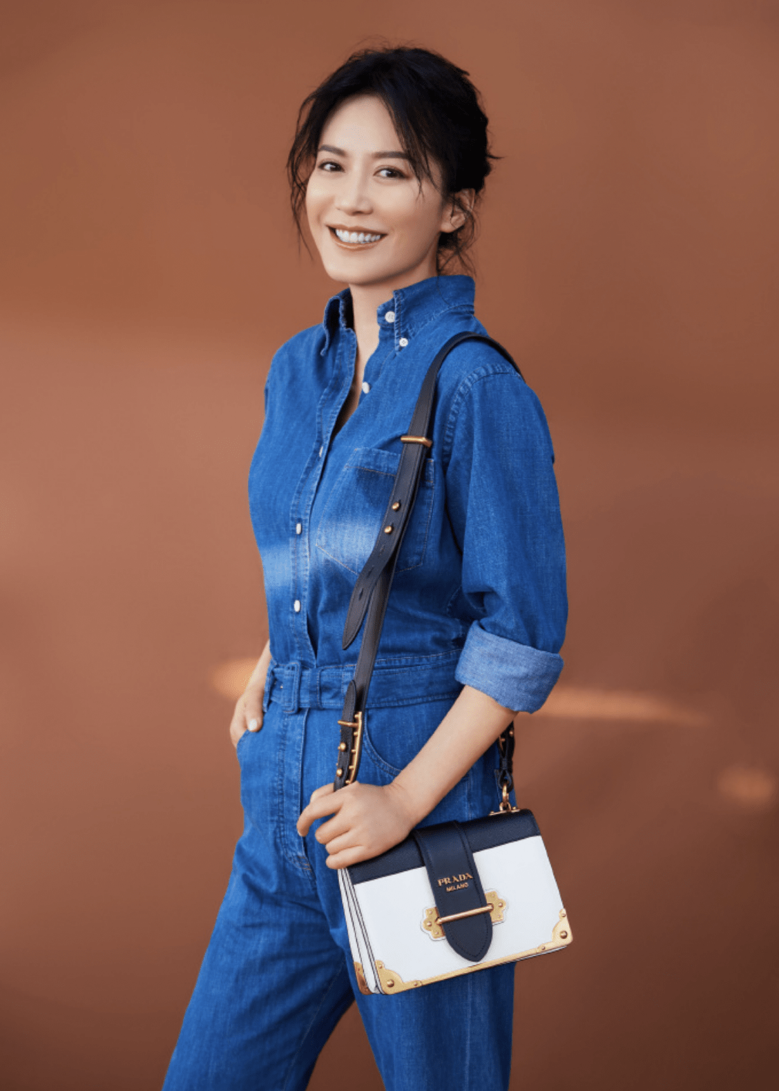 颜色|真正会穿的女人都偏爱“相邻色”，看袁泉俞飞鸿就知道，太高级了