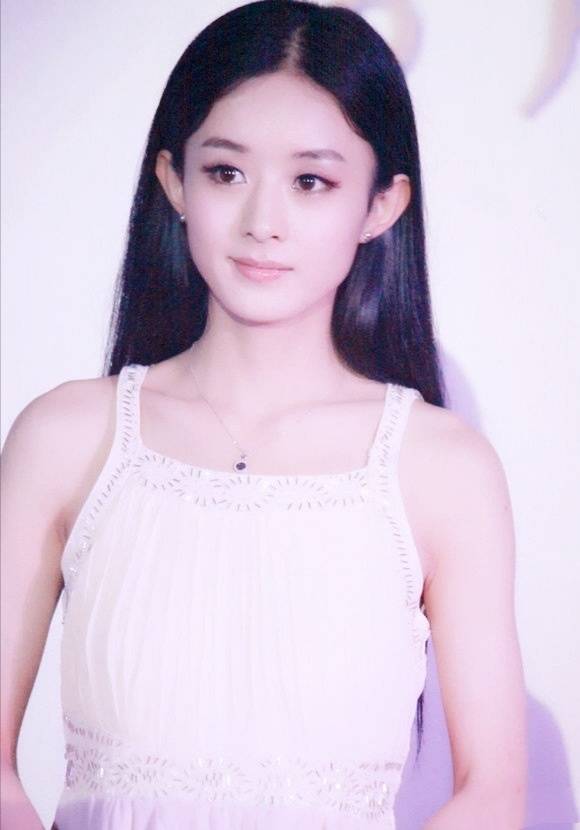 黑长直|“黑长直”最服赵丽颖，清冷惊艳小白花气质，可以靠颜值非靠实力