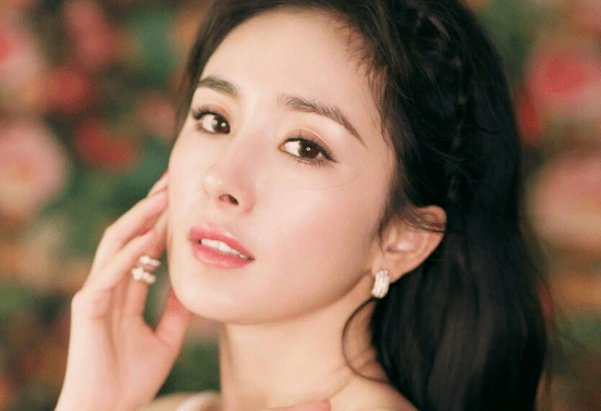 游戏名字排行榜女_盘点游戏里的那些奇葩名字,我头都笑掉了