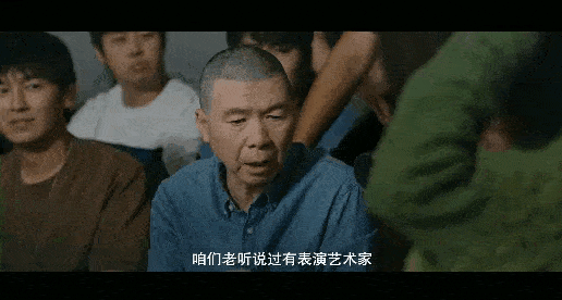 戴小雨|收视第一，冯小刚一出手，就拍出了“娱乐圈饭局”难以启齿的现状