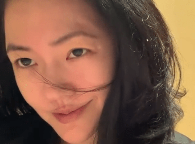 小S晒视频直言要减肥,脸颊通红似醉酒