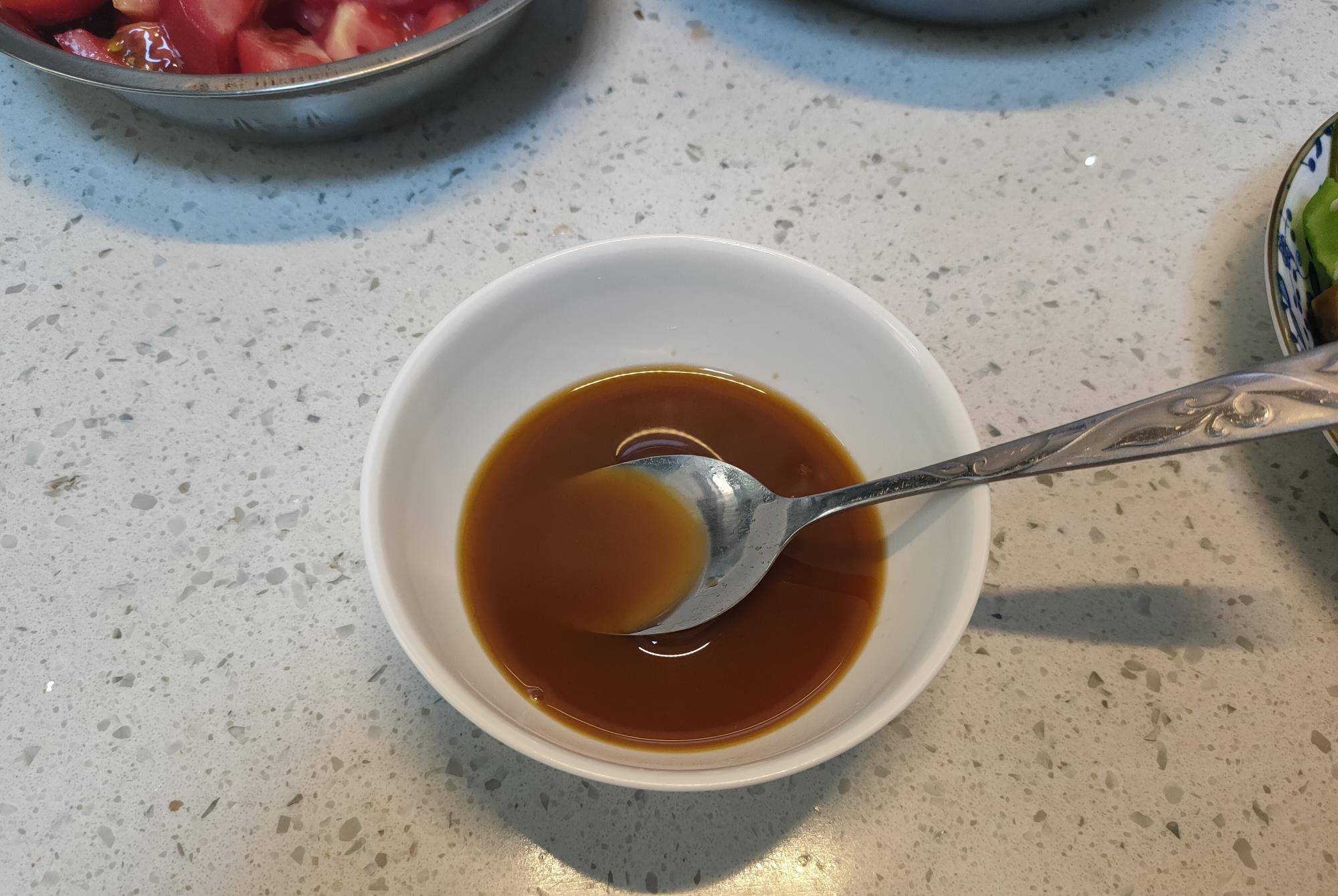怎么做茄子才能少吸油 ecab228c1c724aaba33158bace979191.jpeg