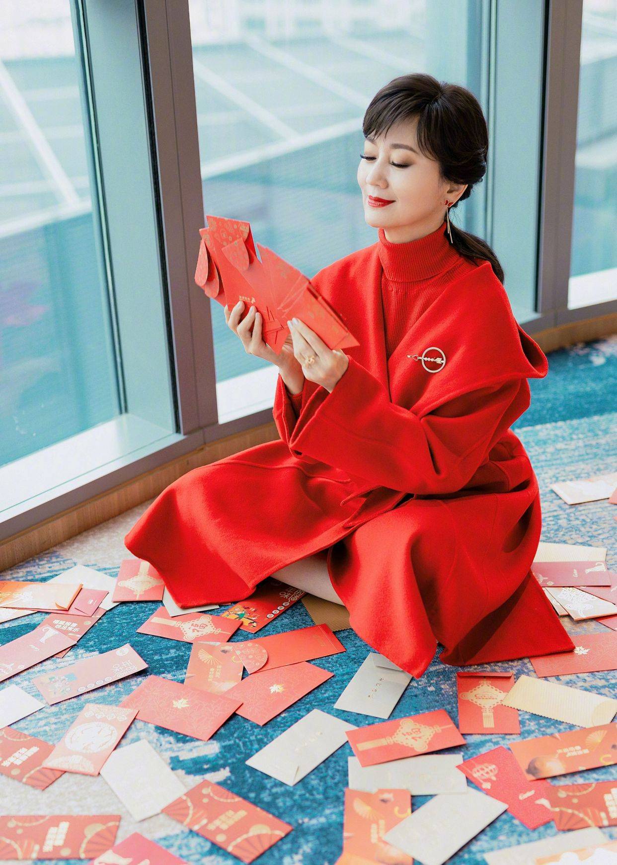 网友|周迅、惠英红、赵雅芝,这什么神仙阵容?《不完美的她》未播先火