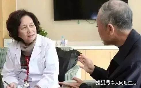 脑细胞|每天坚持一个动作，脑不萎缩，80岁不痴呆！