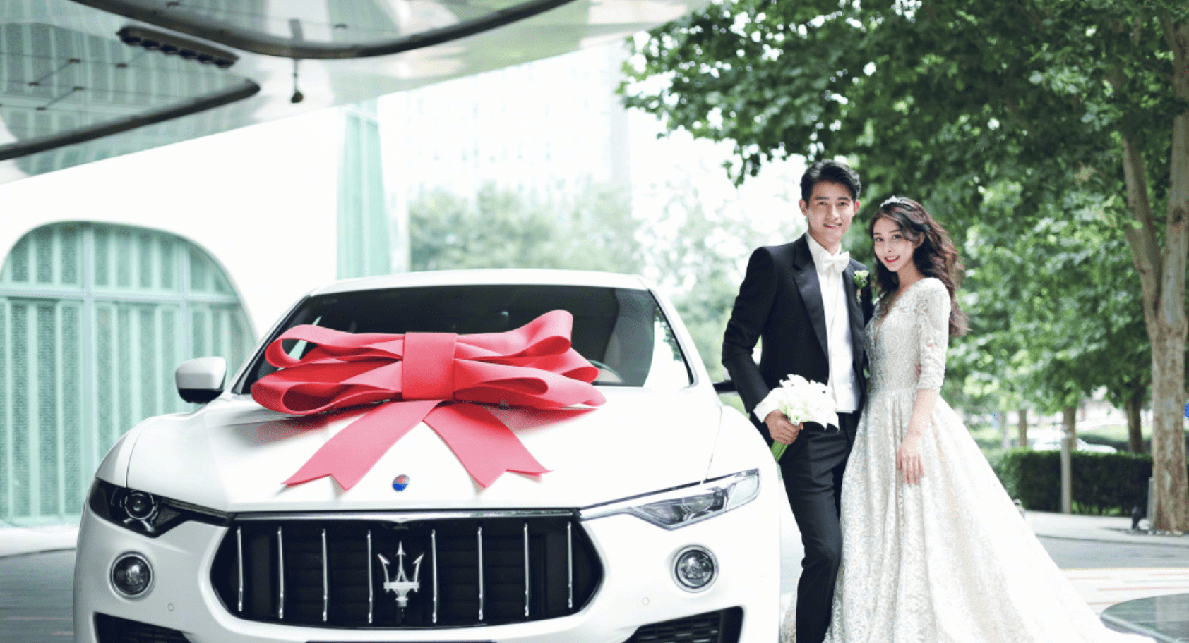 原创李子峰林籽北京大婚欢乐接亲现场照曝光伴郎伴娘颜值都在线