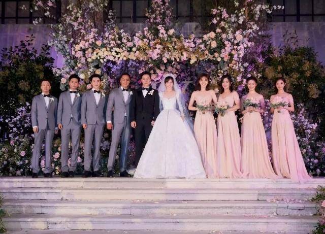 生活|唐嫣衣着宽松休闲,被指疑怀二胎,回应方式简单粗暴